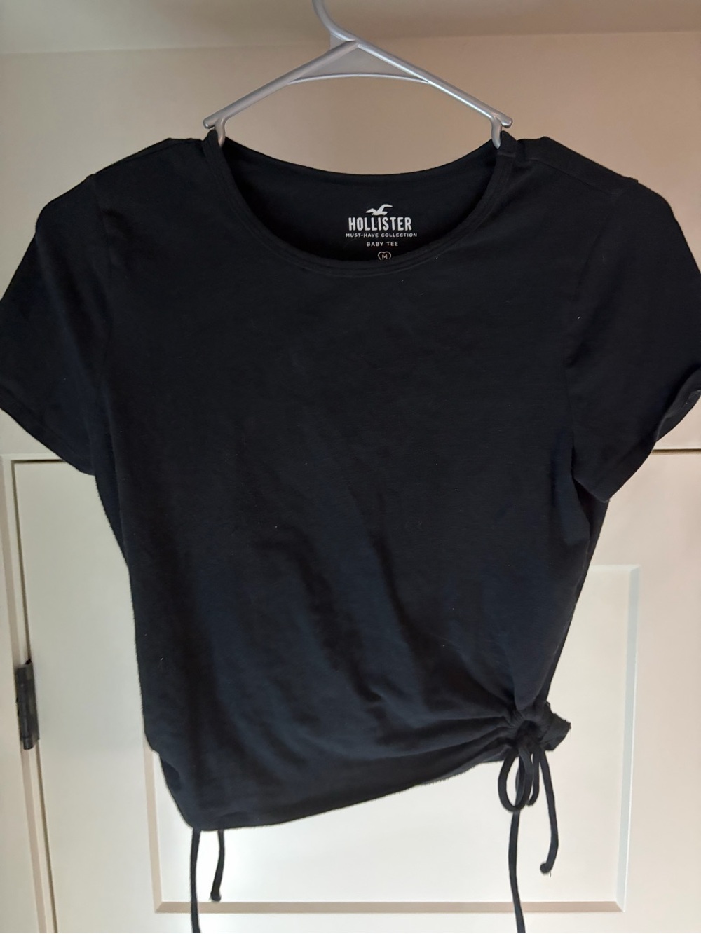 Hollister Black Short-Sleeve Crop Tee with Side Tie